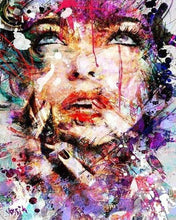 Carica l'immagine nel visualizzatore di Gallery, Diamond Painting - Volto Femminile