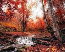 Carica l'immagine nel visualizzatore di Gallery, Diamond Painting - Piccolo Fiume Nella Foresta