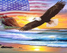 Carica l'immagine nel visualizzatore di Gallery, Diamond Painting - Bandiera USA Con Aquila
