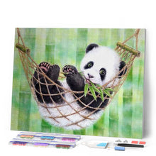 Carica l'immagine nel visualizzatore di Gallery, Diamond Painting - Cucciolo Di Panda Nella Sua Amaca