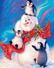 Carica l'immagine nel visualizzatore di Gallery, Diamond Painting - Pupazzo Di Neve E Pinguini