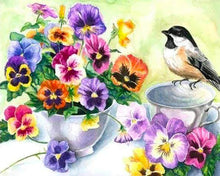 Carica l'immagine nel visualizzatore di Gallery, Diamond Painting - Uccellino E Coppa Di Fiori