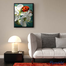 Carica l'immagine nel visualizzatore di Gallery, Diamond Painting - Coccinella E Fiori