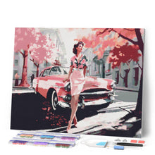 Carica l'immagine nel visualizzatore di Gallery, Diamond Painting - Donna e Auto Vintage Rosa