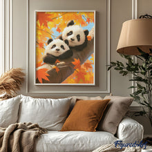 Carica l'immagine nel visualizzatore di Gallery, Diamond Painting - Cuccioli di panda in autunno