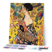 Carica l'immagine nel visualizzatore di Gallery, Diamond Painting - Dama con ventaglio - Klimt