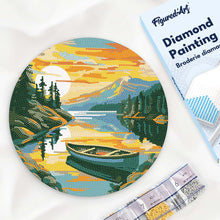 Carica l'immagine nel visualizzatore di Gallery, Diamond Painting su Disco di Legno - Canoa en lago de montaña