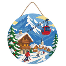 Carica l'immagine nel visualizzatore di Gallery, Diamond Painting su Disco di Legno - Vacanze invernali sulle Alpi