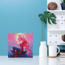 Carica l'immagine nel visualizzatore di Gallery, Mini Diamond Painting 25x25cm Sirena Rosa