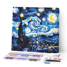 Carica l'immagine nel visualizzatore di Gallery, Mini Diamond Painting 25x25cm Notte Stellata Vivace
