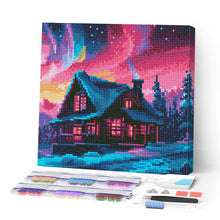 Carica l'immagine nel visualizzatore di Gallery, Mini Diamond Painting 25x25cm Casa sotto l'Aurora Boreale