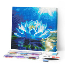 Carica l'immagine nel visualizzatore di Gallery, Mini Diamond Painting 25x25cm Loto Bianco Luccicante