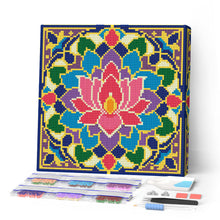 Carica l'immagine nel visualizzatore di Gallery, Mini Diamond Painting 25x25cm Mandala del loto Figured'Art