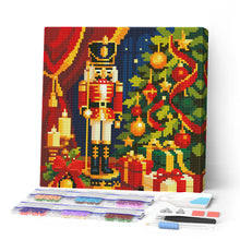 Carica l'immagine nel visualizzatore di Gallery, Mini Diamond Painting 25x25cm Schiaccianoci di Natale Figured'Art