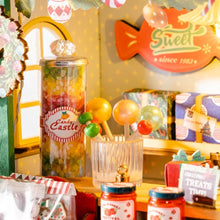 Carica l'immagine nel visualizzatore di Gallery, Casa in Miniatura 3D - Banchetto dei dolci di Natale