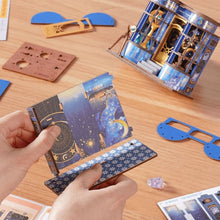 Carica l'immagine nel visualizzatore di Gallery, Casa in Miniatura - Negozio di astronomia magica