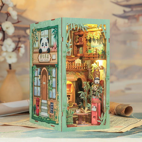 Book Nook - Libreria del Panda