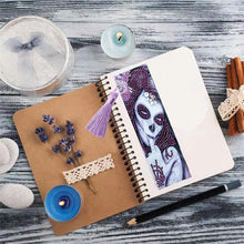 Carica l'immagine nel visualizzatore di Gallery, Segnalibri Diamond Painting Halloween