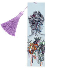 Carica l'immagine nel visualizzatore di Gallery, Segnalibro Diamond Painting Donna con Fiori