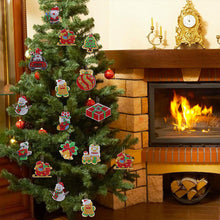 Carica l'immagine nel visualizzatore di Gallery, Portachiavi Diamond Painting Natale 12 Pezzi