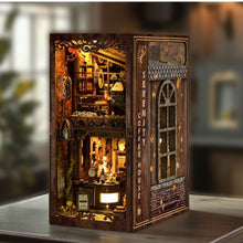 Carica l'immagine nel visualizzatore di Gallery, Book Nook - Caffè Serenity