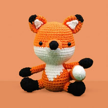 Carica l&#39;immagine nel visualizzatore di Gallery, Kit Amigurumi - Volpe Figured&#39;Art