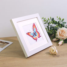 Carica l&#39;immagine nel visualizzatore di Gallery, Cornice in legno per Mini serie Diamond Painting bianca quadrata