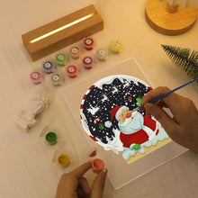 Carica l&#39;immagine nel visualizzatore di Gallery, Dipingere con i numeri - Supporto in legno con Luce LED 15x20cm - Babbo Natale 06