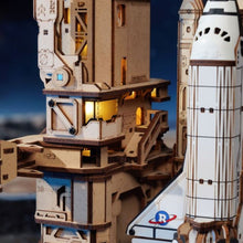 Carica l'immagine nel visualizzatore di Gallery, Puzzle 3D - Navetta spaziale