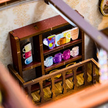 Carica l'immagine nel visualizzatore di Gallery, Book Nook - Casa del Caffè