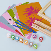 Carica l&#39;immagine nel visualizzatore di Gallery, Dipingere con i numeri – Set di 6 tele | Stampe floreali moderne