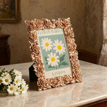 Carica l'immagine nel visualizzatore di Gallery, Mini tela da Dipingere con i Numeri con cornice - Mercato dei fiori - Lisbona