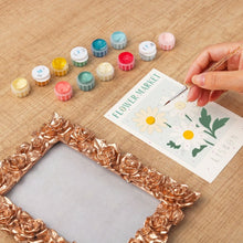 Carica l'immagine nel visualizzatore di Gallery, Mini tela da Dipingere con i Numeri con cornice - Mercato dei fiori - Lisbona