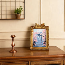 Carica l'immagine nel visualizzatore di Gallery, Mini tela da Dipingere con i Numeri con cornice - Fiori accanto alla porta blu
