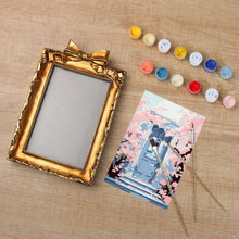 Carica l'immagine nel visualizzatore di Gallery, Mini tela da Dipingere con i Numeri con cornice - Fiori accanto alla porta blu