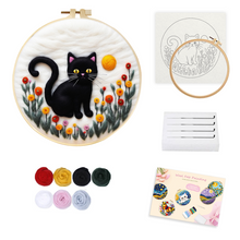 Carica l&#39;immagine nel visualizzatore di Gallery, Needle Felting Gatto Nero