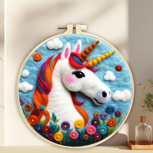 Needle Felting Signora Unicorno