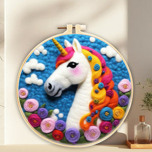 Needle Felting Signorina Unicorno