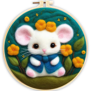 Needle Felting Topo Carino