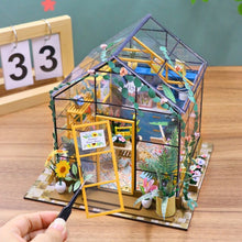 Carica l&#39;immagine nel visualizzatore di Gallery, Casa in Miniatura 3D - Serra Soleggiata