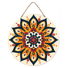 Carica l&#39;immagine nel visualizzatore di Gallery, Dipingere con i Numeri su Disco di Legno - Mandala raggiante