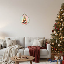 Carica l&#39;immagine nel visualizzatore di Gallery, Dipingere con i Numeri su Disco di Legno - Albero di Natale innevato
