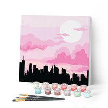 Carica l'immagine nel visualizzatore di Gallery, Mini Kit da Dipingere con i Numeri 20x20cm con cornice New York sotto un cielo rosa