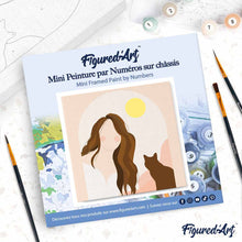 Carica l'immagine nel visualizzatore di Gallery, Mini Kit da Dipingere con i Numeri 20x20cm con cornice Donna e il suo gatto
