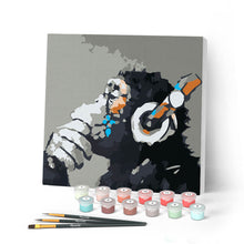 Carica l'immagine nel visualizzatore di Gallery, Mini Kit da Dipingere con i Numeri 20x20cm con cornice Scimmia con le cuffie