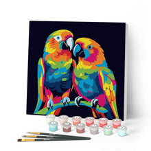 Carica l'immagine nel visualizzatore di Gallery, Mini Kit da Dipingere con i Numeri con cornice Pappagalli Pop Art Astratti