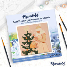 Carica l'immagine nel visualizzatore di Gallery, Mini Kit da Dipingere con i Numeri 20x20cm con cornice - Donna con albero di Natale