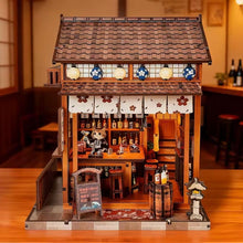 Carica l'immagine nel visualizzatore di Gallery, Case in miniatura - Sakura Sake Bar Figured'Art