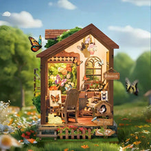 Carica l'immagine nel visualizzatore di Gallery, Book Nook - Casa delle Farfalle
