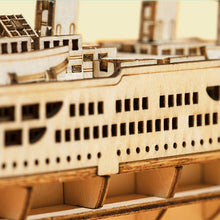 Carica l&#39;immagine nel visualizzatore di Gallery, Puzzle 3D - Nave da crociera